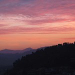 Effetto nuvole e tramonto nel cielo della Baia Flaminia 