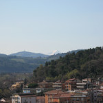 Visuale del Monte Catria da Baia Flaminia