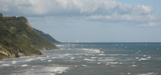 Mare agitato in Baia Flaminia