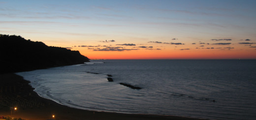 Colori del crepuscolo in Baia Flaminia