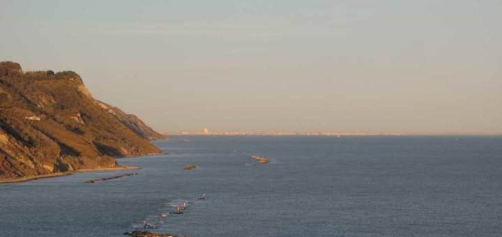 Vista mattutina di Rimini dalla Baia Flaminia